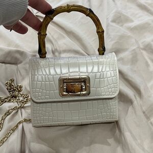 Elegant White Croc-Embossed mini Handbag with Bamboo Handle